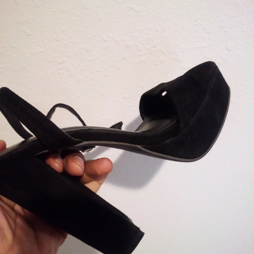Ardene Black Suede Slingback Heeled Shoes Elegant Design - Picture 9 of 12